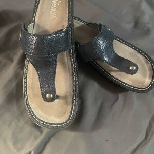 Algeria Stylish Women's Carina Sandals in Navy Blue size 41